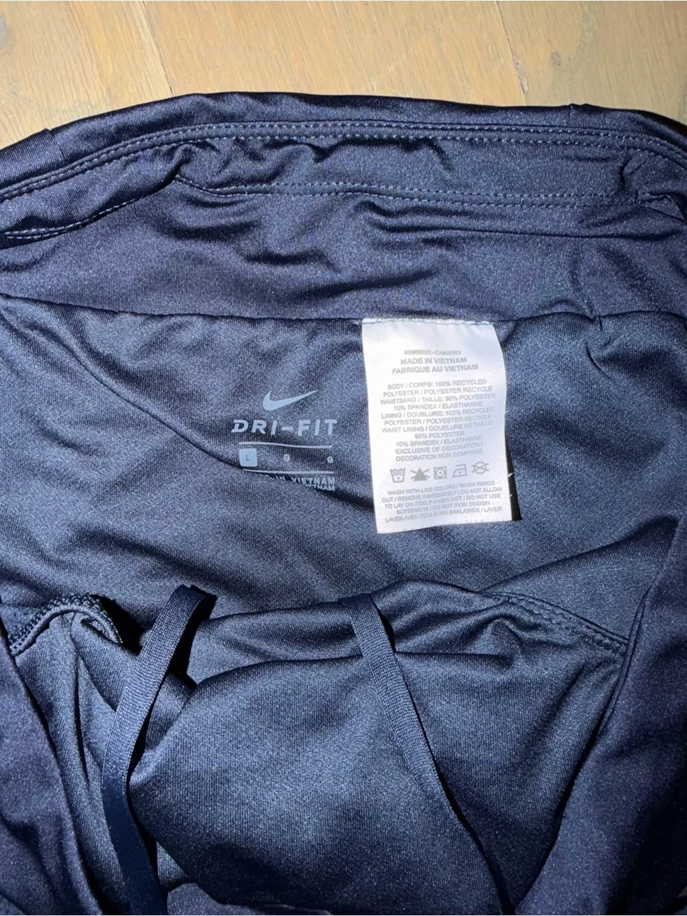 Nike Navy blue women’s lined running shorts size Large 3 inch inseam - Picture 4 of 4